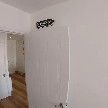Designer 1 Bedroom Flat With Terrace 1 Daire Dublin