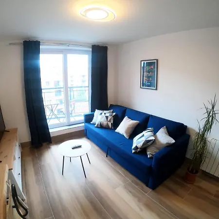 Designer 1 Bedroom Flat With Terrace 1 Apartament